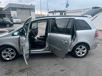 gebraucht Opel Zafira 1.8