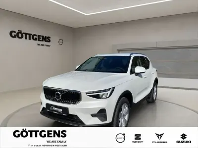 Gebraucht Volvo XC40 Core 163 PS (119 kW) 2026 Weiß SUV