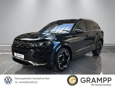 Gebraucht VW Tiguan R-line 193 PS (141 kW) 2024 Deep black perleffekt SUV