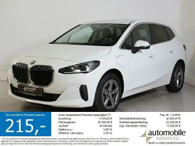 Gebraucht BMW 230e Active Tourer Sport Line 326 PS (239 kW) 2023 Alpinweiss Van / Kleinbus