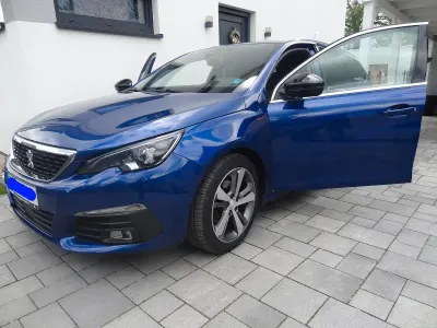 Occasion Peugeot 308 SW GT-line 131 PK (96 kW) 2018 Blauw Stationwagen