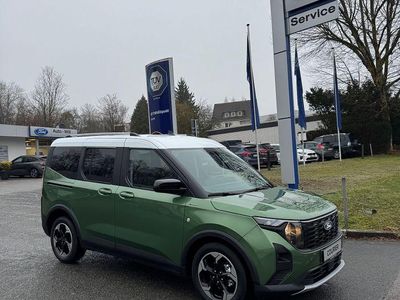 Gebraucht Ford Tourneo Courier Active 125 PS (91 kW) 2026 Grün Van / Kleinbus