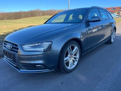 Gebraucht Audi A4 S-Line 177 PS (130 kW) 2012 Grau Kombi
