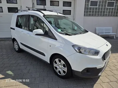 Gebraucht Ford Transit Trend 101 PS (74 kW) 2018 Weiß Kombi