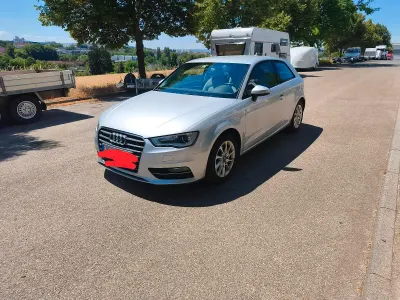 Gebraucht Audi A3 Comfort 122 PS (89 kW) 2013 Silber Limousine