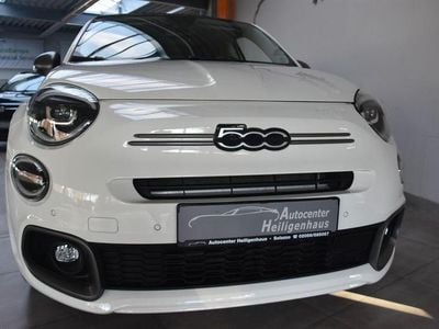 Weiß Gebraucht 2023 Fiat 500X Dolcevita SUV | 17.980 € (Superpreis)
