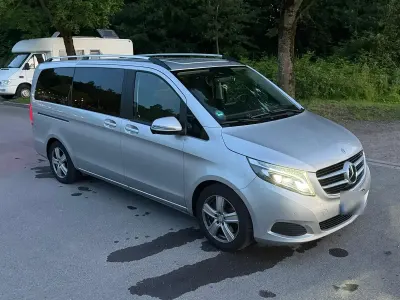 Gebraucht Mercedes V200 163 PS (119 kW) 2017 Silber Van / Kleinbus
