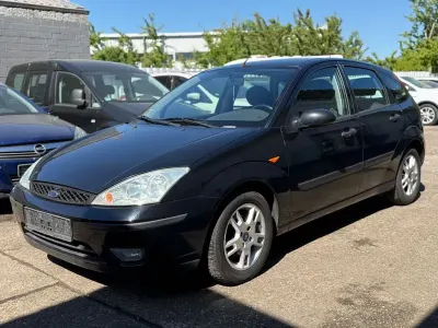 Brugt Ford Focus Futura 116 HK (85 kW) 2004 Sort Sedan