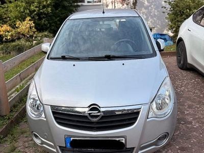 Opel Agila