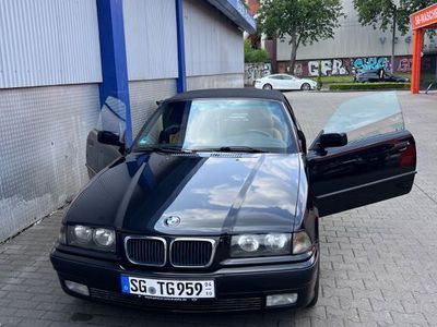 BMW 320 Cabriolet