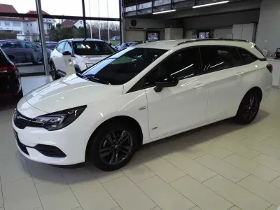 Gebraucht Opel Astra 131 PS (96 kW) 2022 Weiß Kleinwagen