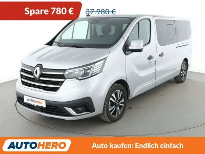Gebraucht Renault Trafic 170 PS (125 kW) 2024 Silber Van / Kleinbus