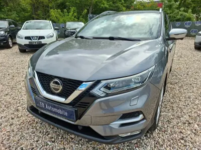 Gebraucht Nissan Qashqai Tekna 159 PS (116 kW) 2019 Grau SUV
