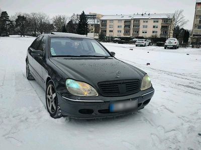 Usata Mercedes S320 200 CV (147 kW) 2003 Andere farben Berlina