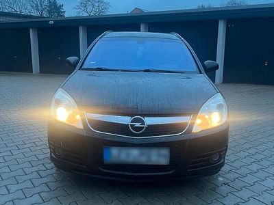 Usata Opel Vectra 150 CV (110 kW) 2006 Nero Station wagon