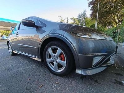 Grau Gebraucht 2011 Honda Civic Type S Coupé | 3.800 € (Etwas zu teuer)
