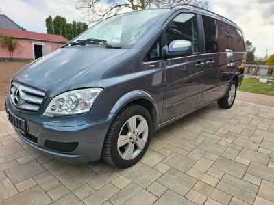 Gebraucht Mercedes Viano Edition 163 PS (119 kW) 2014 Silber Van / Kleinbus