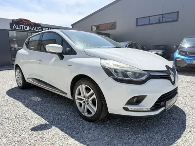Gebraucht Renault Clio IV LIMITED 73 PS (53 kW) 2016 Gletscherweiss Limousine