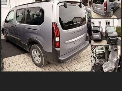 Neu Peugeot Rifter 131 PS (96 kW) 2025 Schwarz Van / Kleinbus
