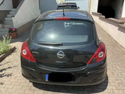 Gebraucht Opel Corsa Active 87 PS (63 kW) 2013 Schwarz Kleinwagen