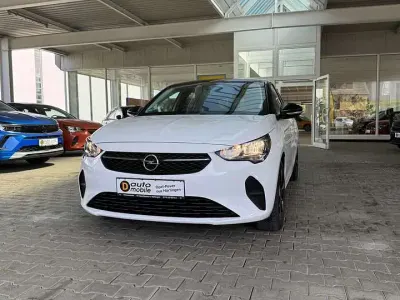 Usata Opel Corsa-e Edition 100 kW (136 CV) 2022 Bianco Utilitaria