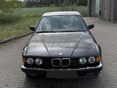 Gebraucht BMW 735 211 PS (155 kW) 1991 Schwarz Limousine