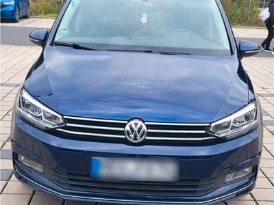 Gebraucht VW Touran 150 PS (110 kW) 2017 Blau Van / Kleinbus