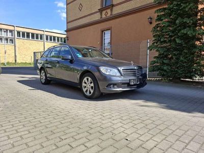 Mercedes C200