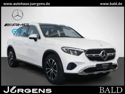 Gebraucht Mercedes GLC200 Avantgarde 204 PS (150 kW) 2025 Weiss manufaktur lack manufakt SUV
