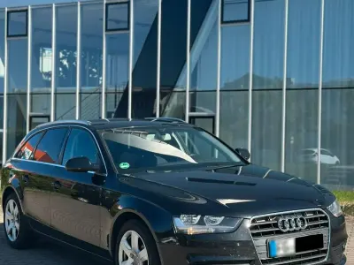 Gebraucht Audi A4 Ambiente 143 PS (105 kW) 2013 Schwarz Kombi