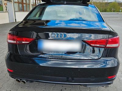 Gebraucht Audi A3 Sport 184 PS (135 kW) 2019 Schwarz Limousine