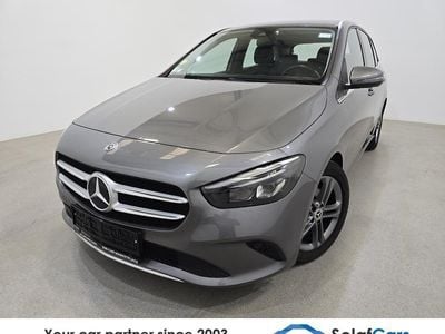 Mercedes B200