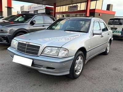 Mercedes C200