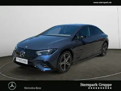 Gebraucht Mercedes EQE300 AMG 180 kW (245 PS) 2024 Lack sodalithblau Limousine