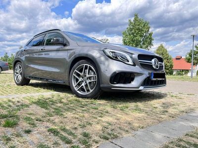 gebraucht Mercedes GLA45 AMG GLA 45 AMG Mercedes-AMG4MATIC DCT Me...