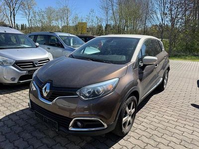 Begagnad Renault Captur Luxe 120 HK (88 kW) 2014 Brun SUV
