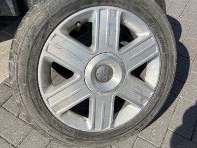 Audi A2