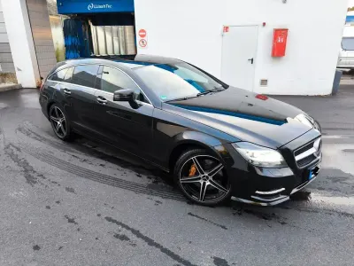 Używany Mercedes CLS350 Shooting Brake AMG line 306 KM (225 kW) 2013 Czarny Kombi