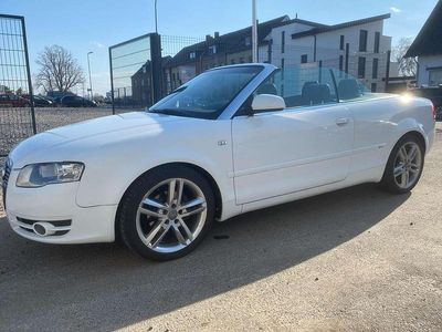 Gebraucht Audi A4 Cabriolet S-Line 140 PS (102 kW) 2007 Weiß Cabrio