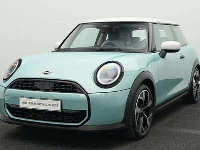 Grün Gebraucht 2024 Mini Cooper Classic Kleinwagen | 27.445 € (Fairer Preis)