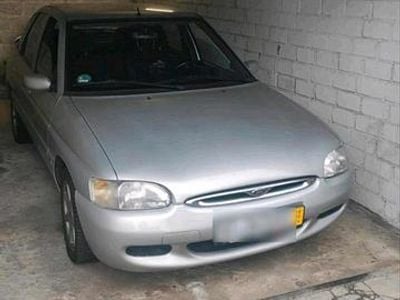 Ford Escort