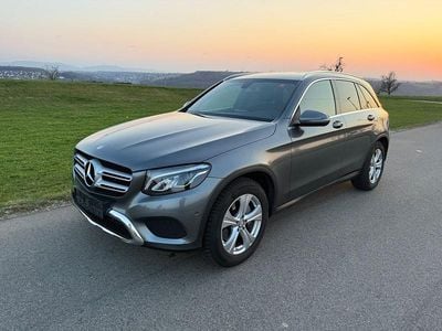 Gebraucht Mercedes GLC250 AMG 204 PS (150 kW) 2016 Grau SUV