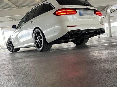 Mercedes E63S AMG