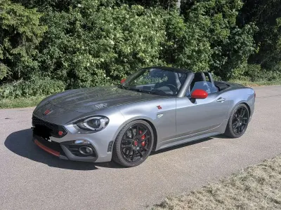 Gebraucht Abarth 124 Spider 241 PS (177 kW) 2017 Grau Cabrio