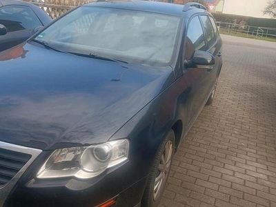 Gebraucht VW Passat 140 PS (102 kW) 2006 Schwarz Kombi