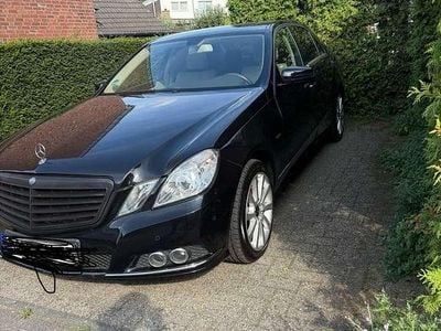 Mercedes E220