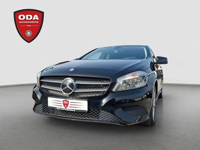 Gebraucht Mercedes A180 Style 122 PS (89 kW) 2014 Schwarz Limousine