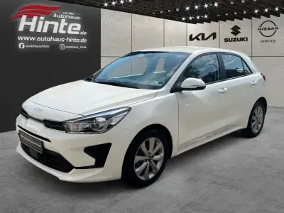 Gebraucht Kia Rio Vision 84 PS (61 kW) 2023 Weiss Kleinwagen