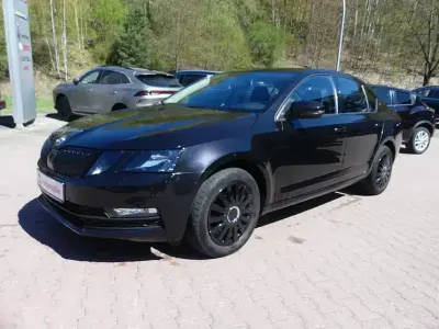 Gebraucht Skoda Octavia 150 PS (110 kW) 2020 Schwarz Limousine