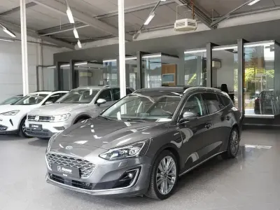 Gebraucht Ford Focus Vignale 150 PS (110 kW) 2019 Grau Kombi